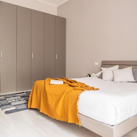 The Best Rent - Apartment With Balcony In Milan Downtown Exterior photo