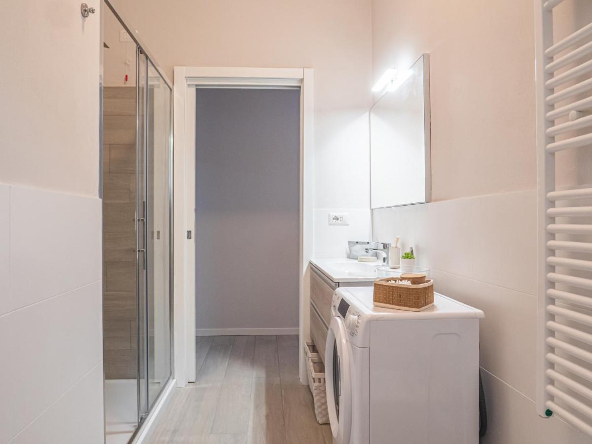 The Best Rent - Apartment With Balcony In Milan Downtown Exterior photo