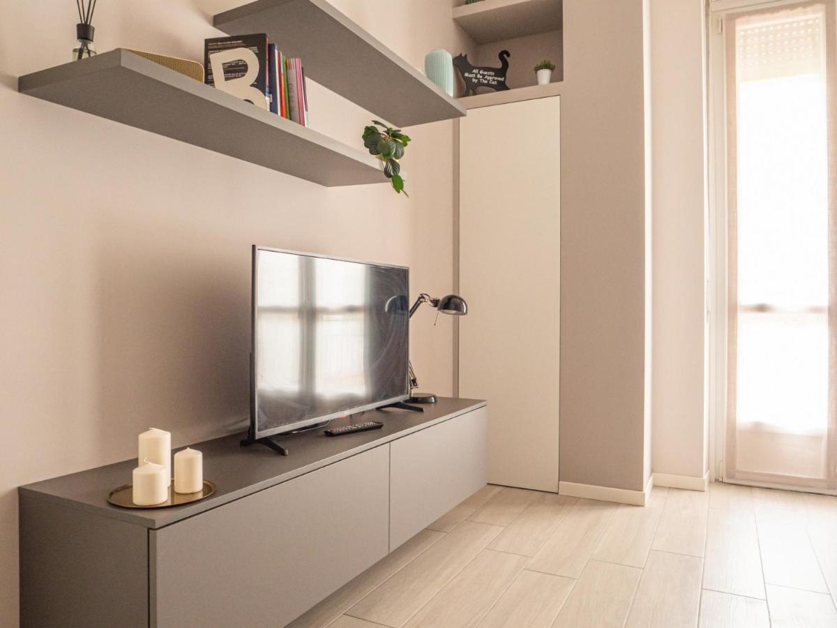The Best Rent - Apartment With Balcony In Milan Downtown Exterior photo
